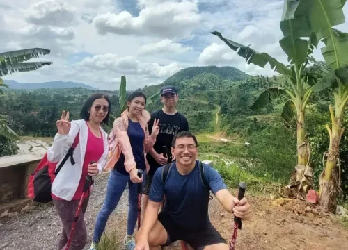 Pengalaman Trekking Tak Terlupakan Bersama Tim Go Trekking Sentul! Jangan Lewatkan Keseruannya!